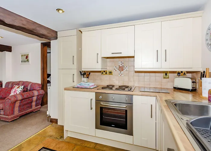 Fir Tree Stables Summer Bridge